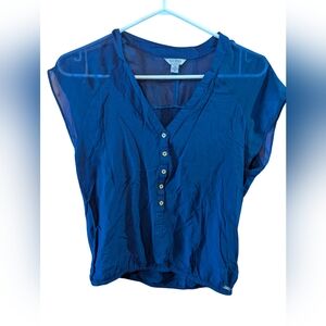 2/22$ GUESS Women's Blue Sheer Button-Down Top
